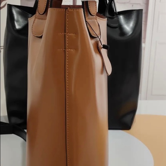 Pre order your Leather Shoulder bag / tote bag with long strap TODAY! - Picture 5 of 11
